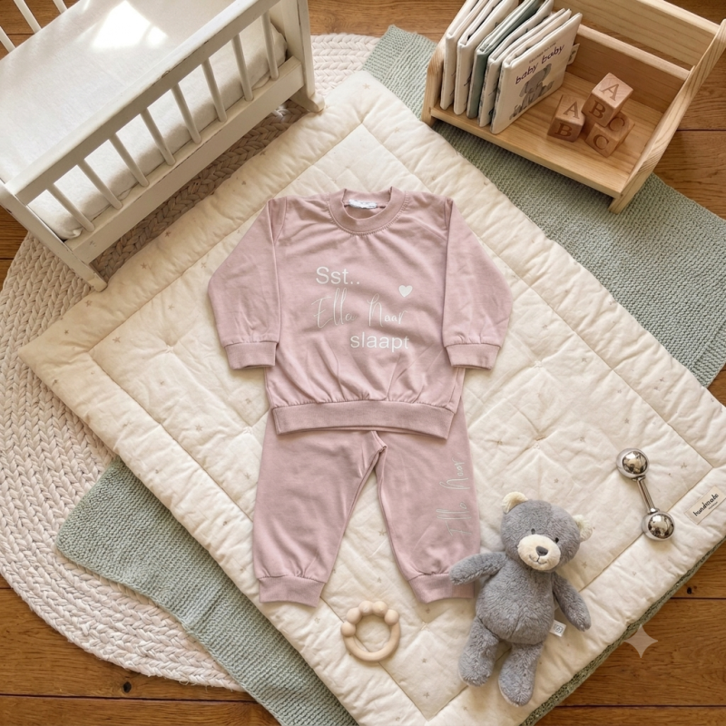 Kinder pyjama deep pink - maat 56-62